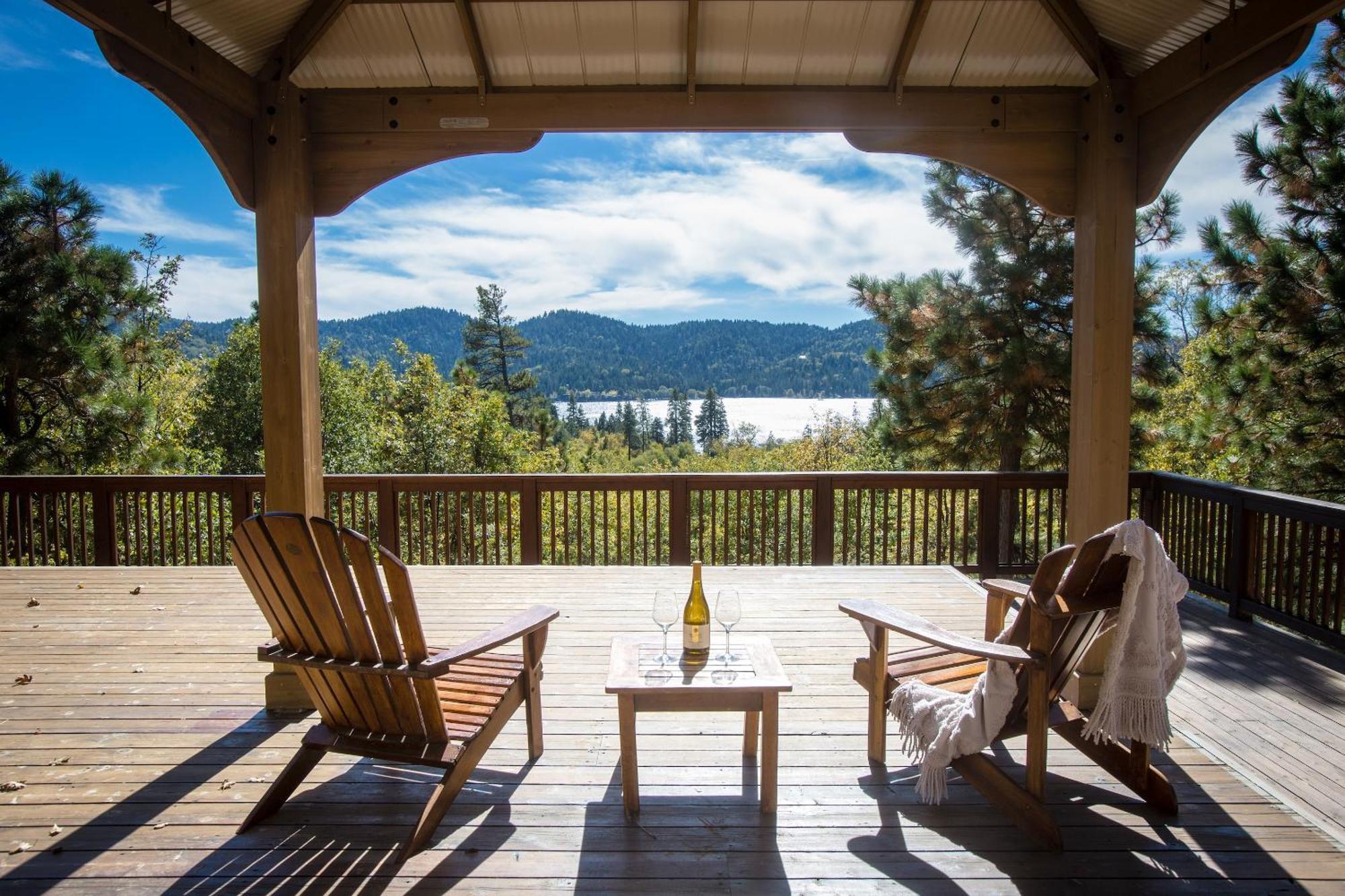 Ucla Lake Arrowhead Lodge エクステリア 写真